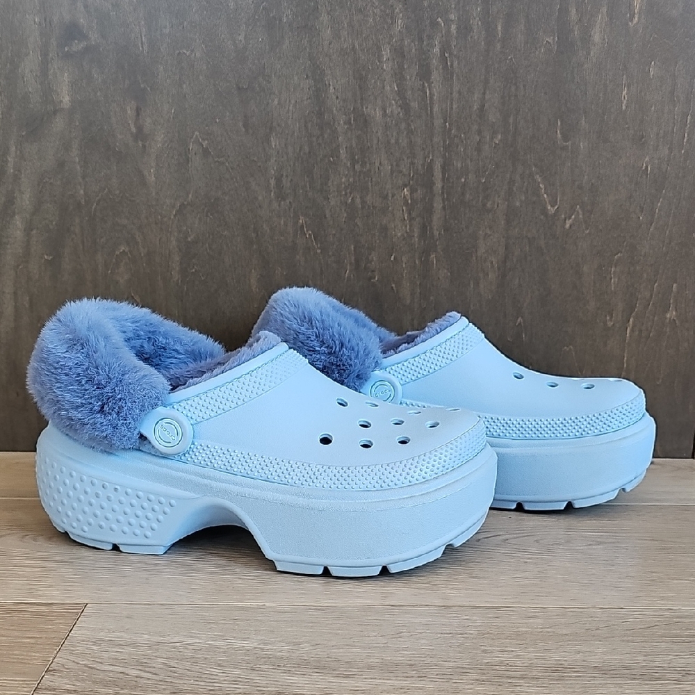 Crocs Stomp Lined Platform‎ Clogs In Blue Calcite, Size 7